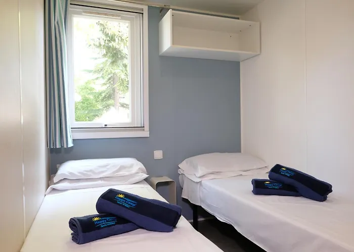 Happy Camp mobile homes in Camping Sènia Cala Canyelles